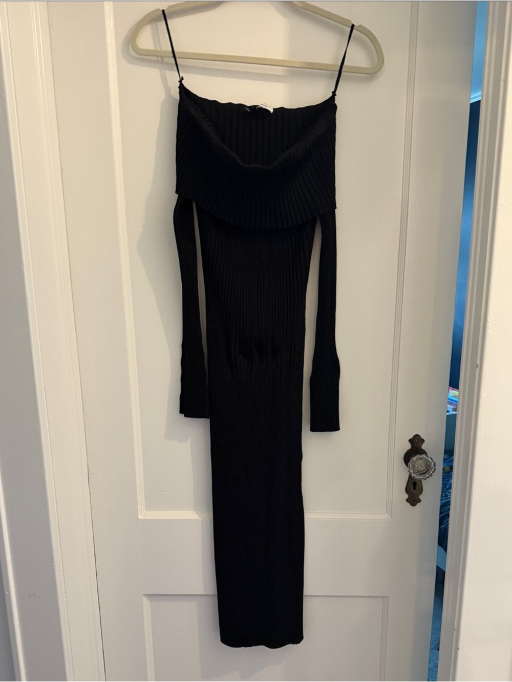 & Other Stories Black Off-Shoulder Ribbed Bodycon Long-Sleeve Dress